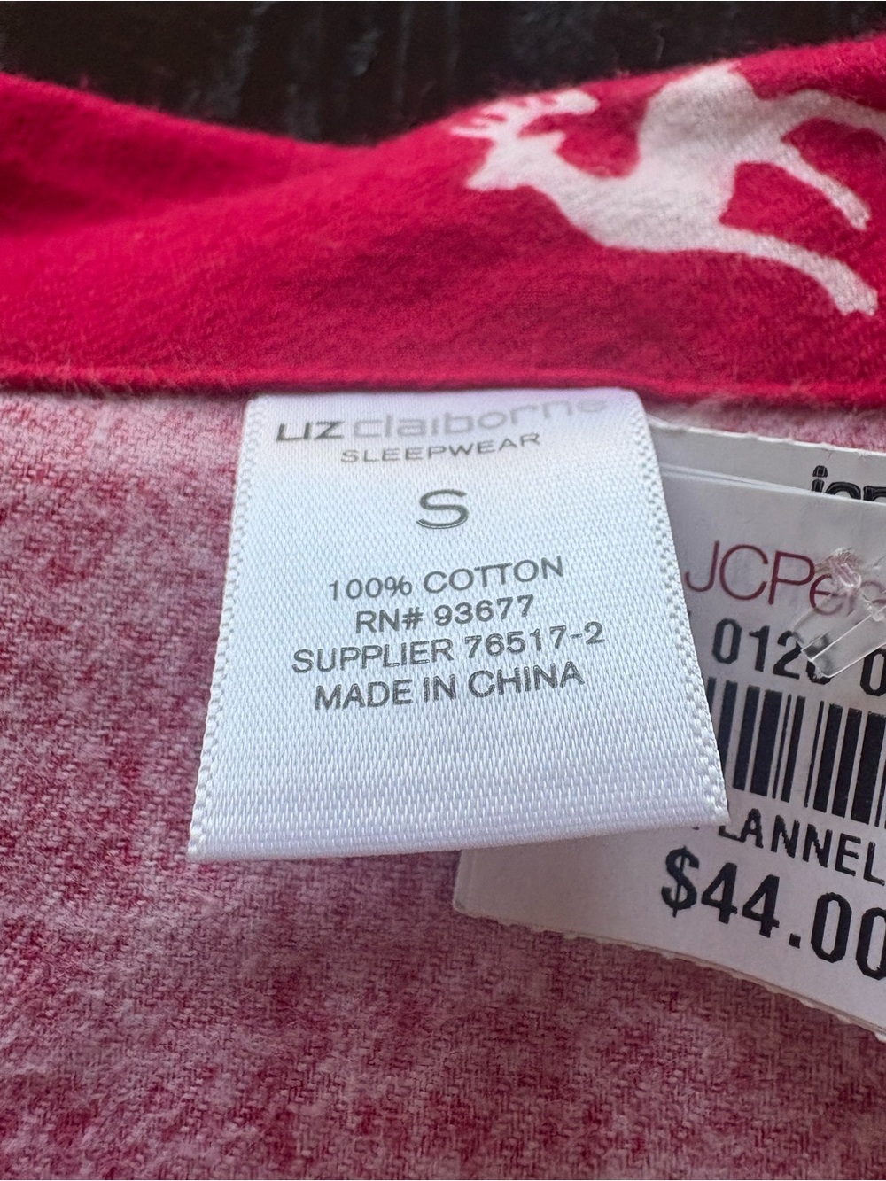 NWT Liz Claiborne Red Reindeer Cotton Flannel Pajama Set Women’s Small - Picture 4 of 9
